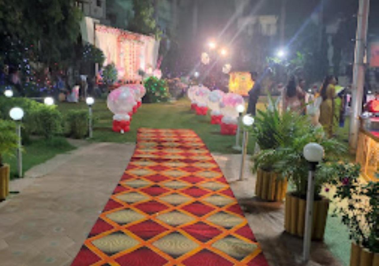 Hotel Blue Paradise Chandrapur 외부 사진