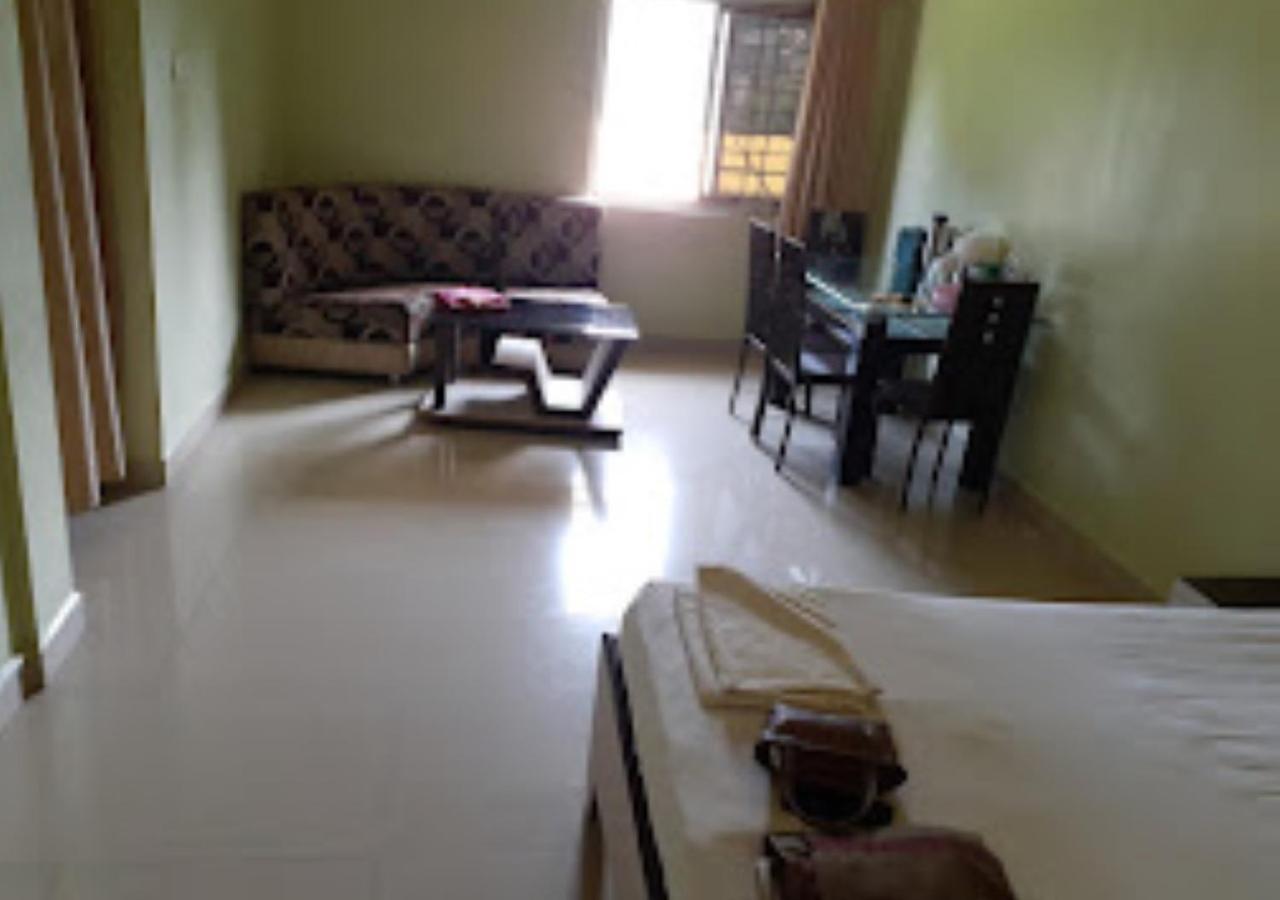 Hotel Blue Paradise Chandrapur 외부 사진